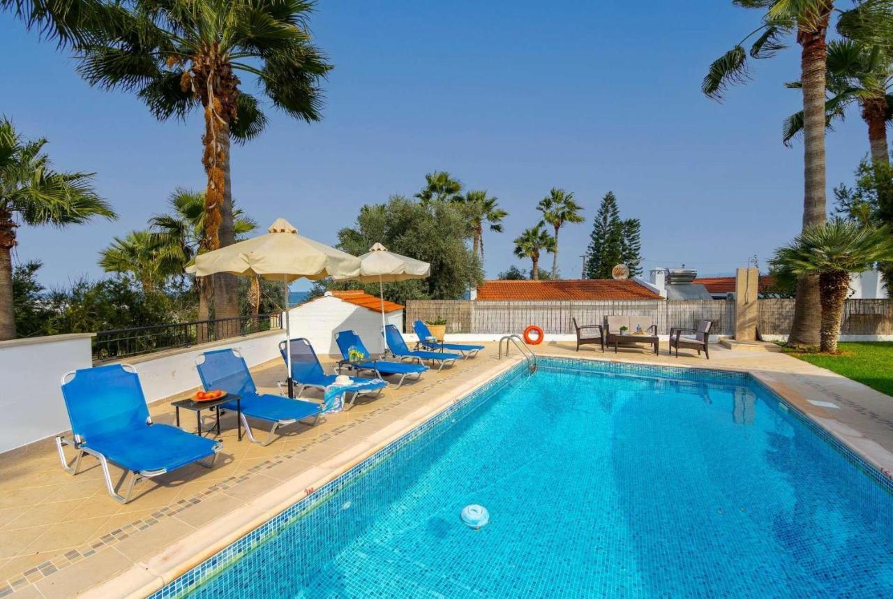 Villa Evanthia *
