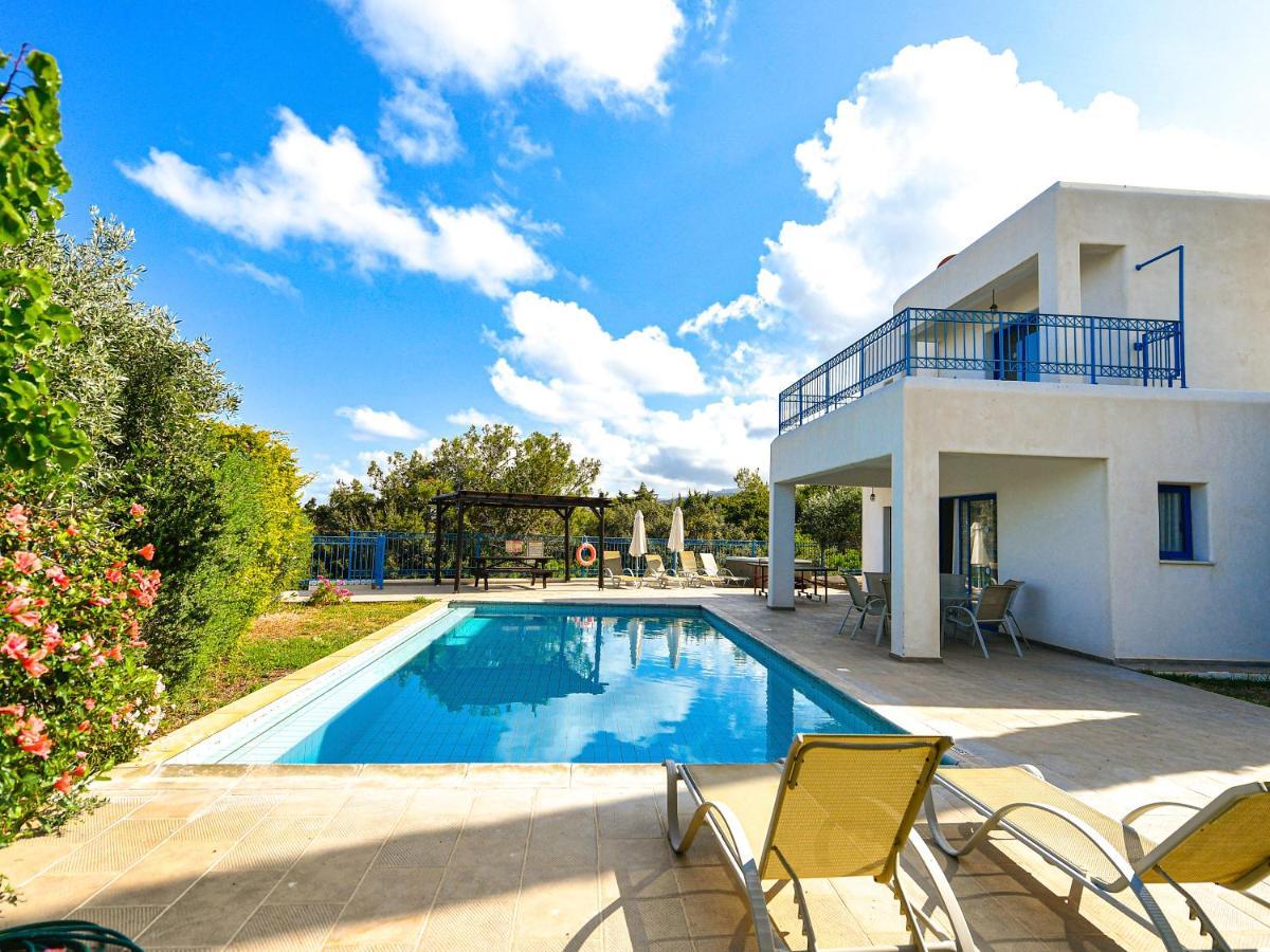 Sanders Azzurro Villa *