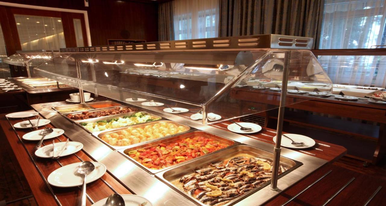 Forest Park Hotel 4*
