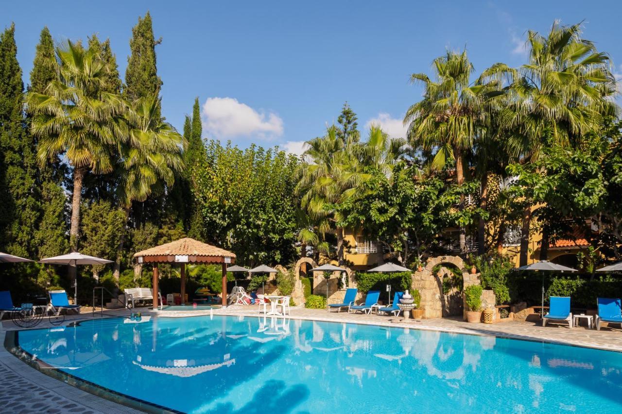 Apollonia Aparthotel 2*