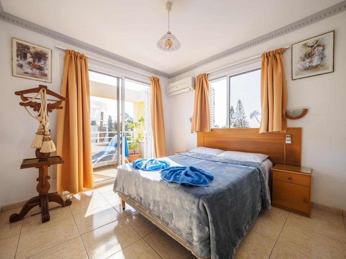 Aparthotel Apollonia Paphos
