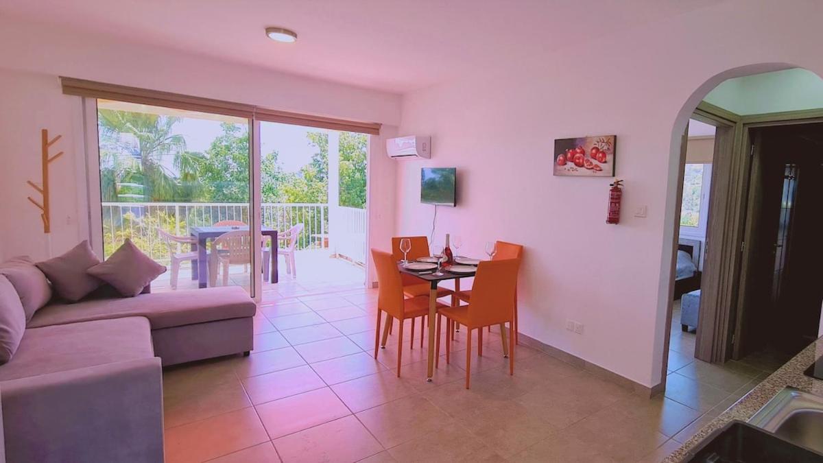 Panorama Apartment *