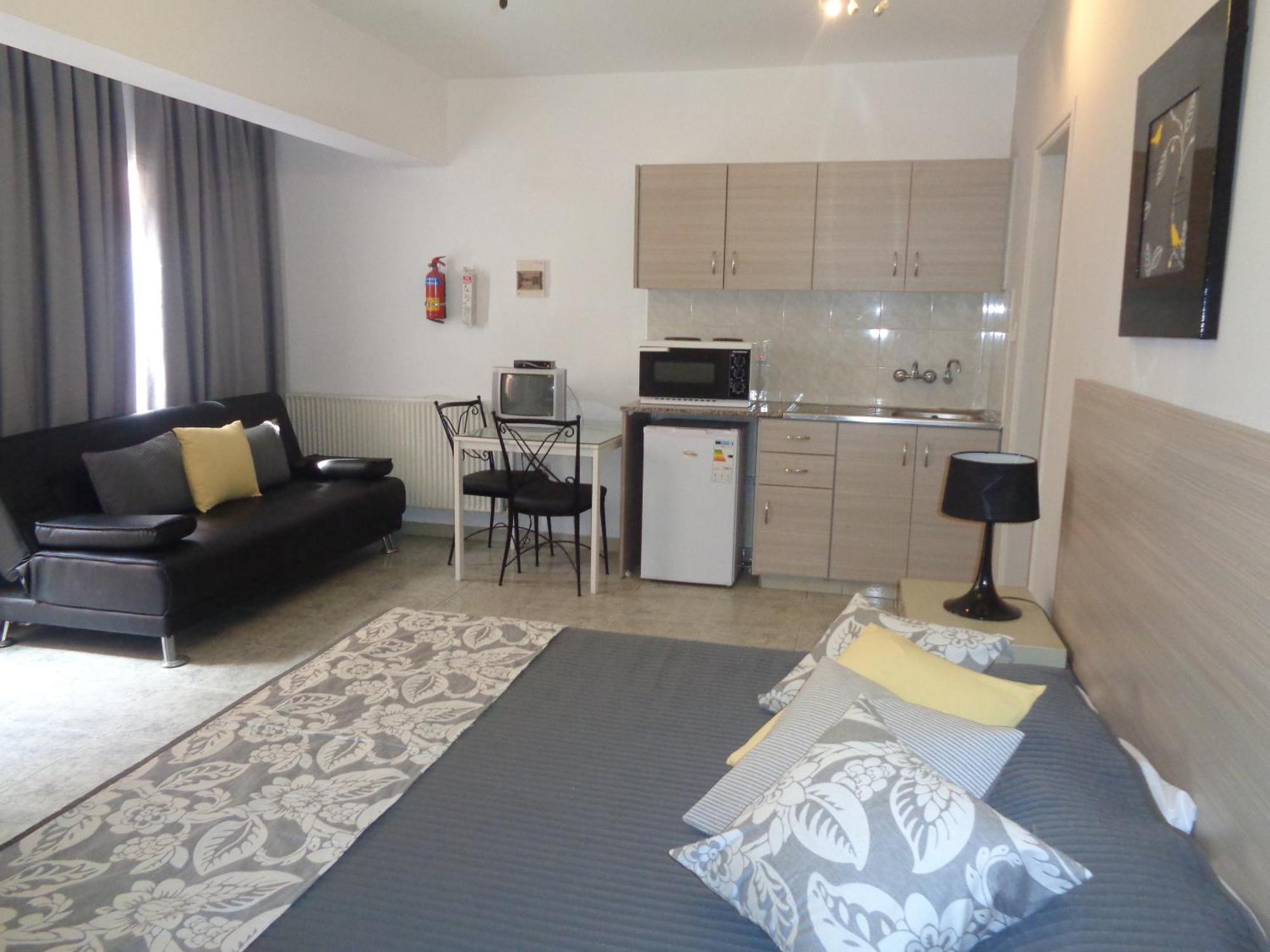 Aparthotel Irene's 2*