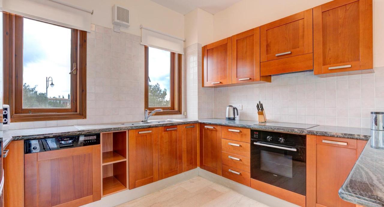 2 Bedroom Villa Oleander With Private Pool And Garden, Aphrodite Hills Resort Villa Kouklia