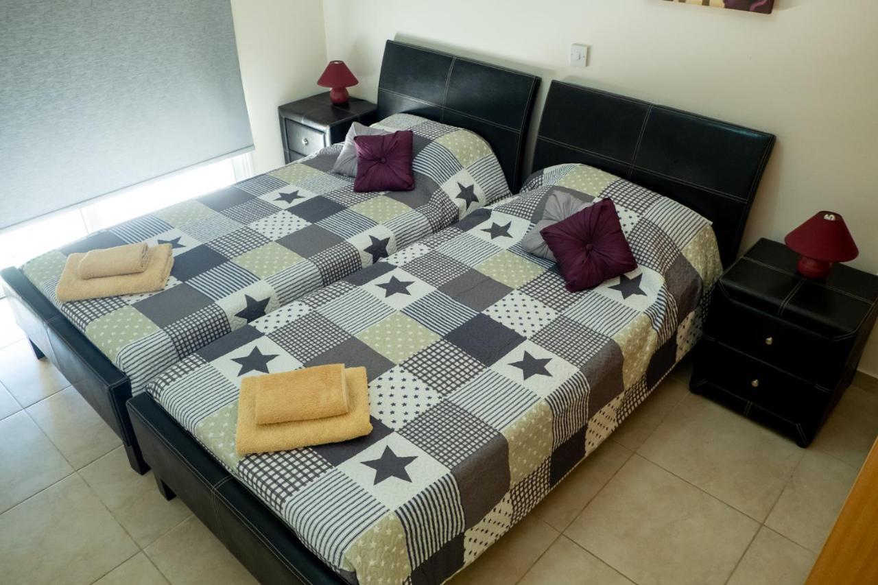 Stylish 2 Bedroom In Pegia Apartment