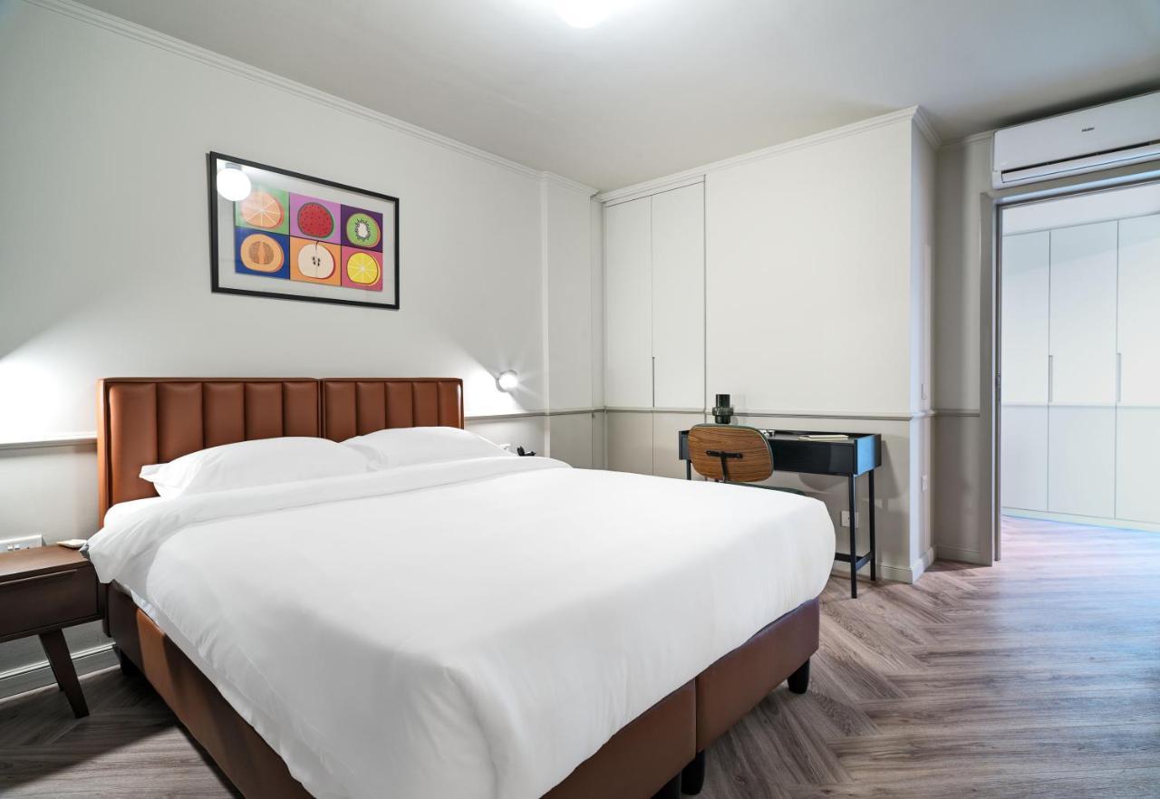 Liv The Adults Only Apartment Larnaca