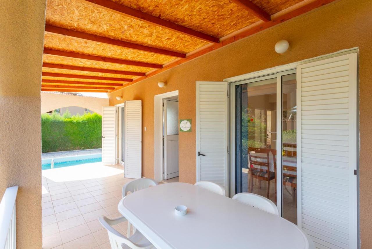 Lela Pente Villa