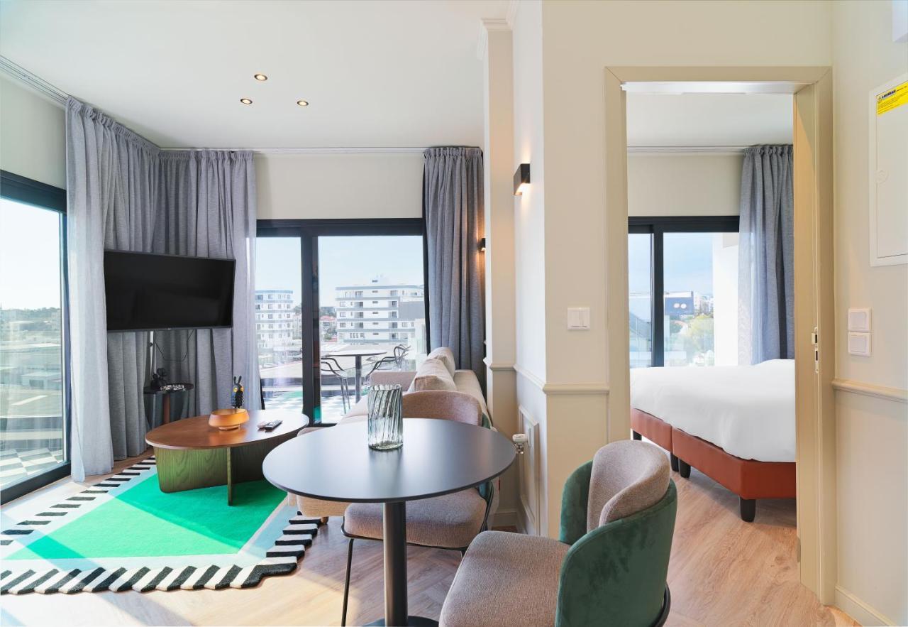 Liv The Adults Only Apartment Larnaca