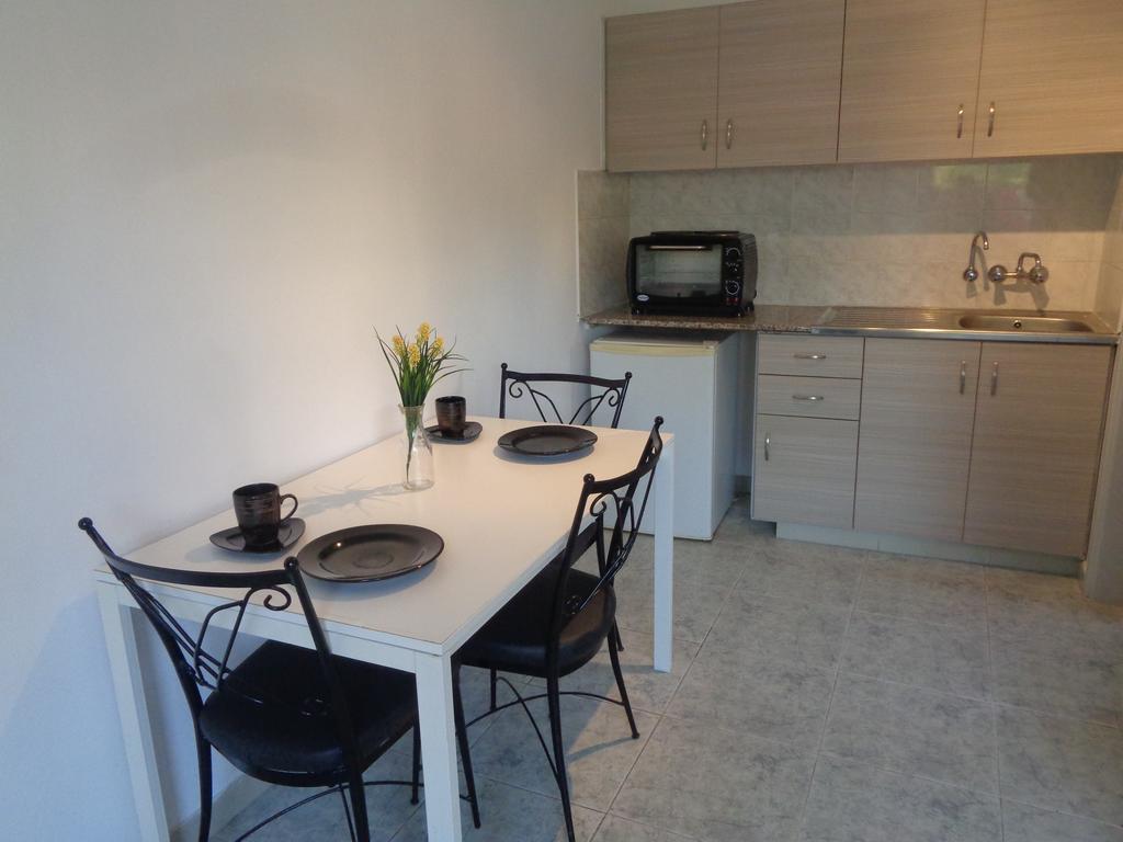 Irene's Aparthotel 2*
