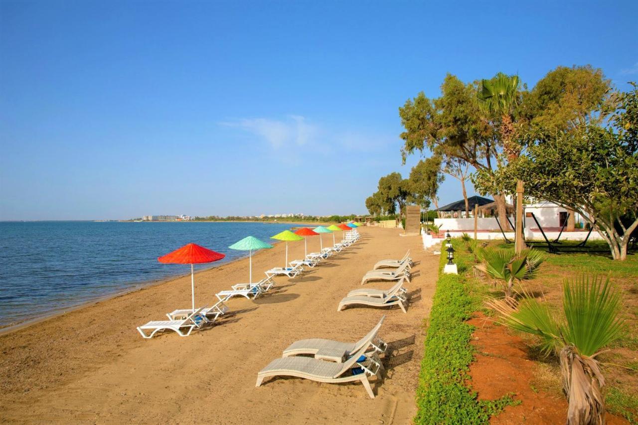 Merit Cyprus Gardens Seafront & Beach & Casino Hotel Trikomo