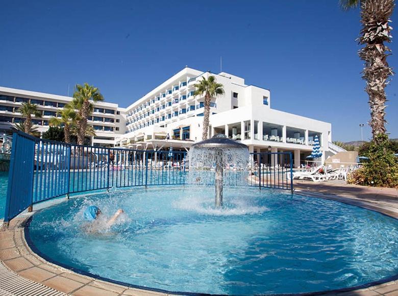 Ascos Coral Hotel 4*