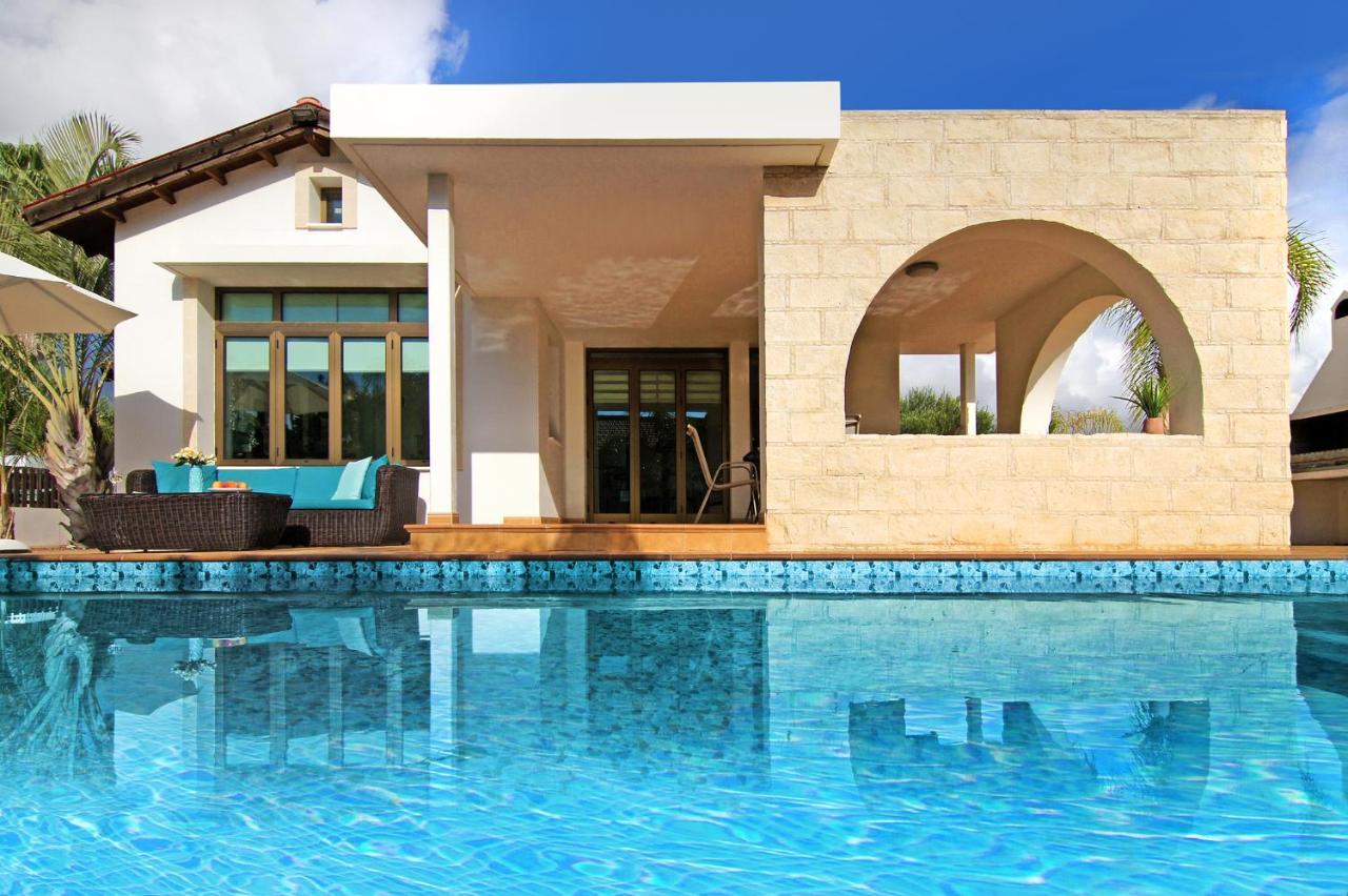 Villa Merry
