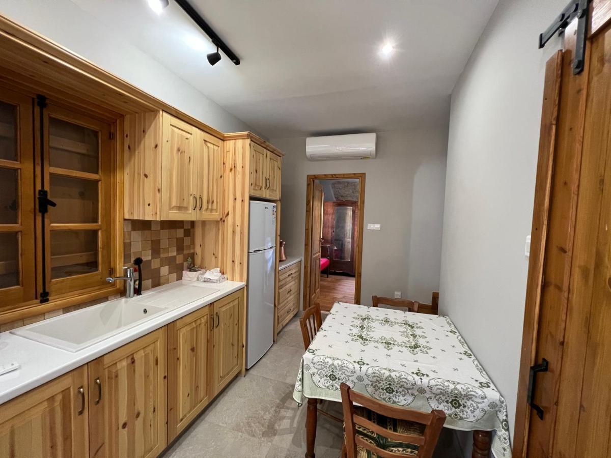 Eftis - Renovated Traditional House * Omodos