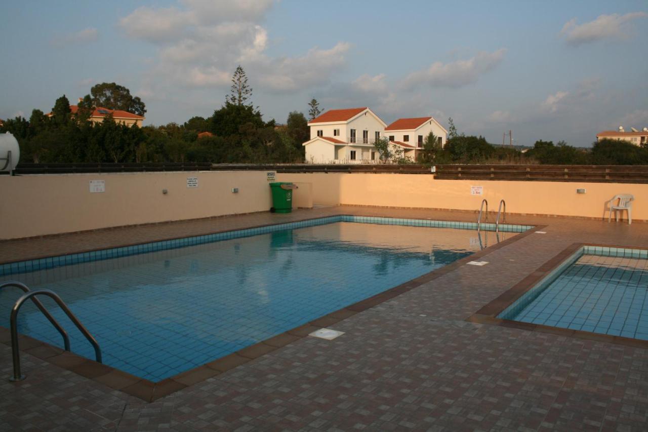 Villa Nissi *