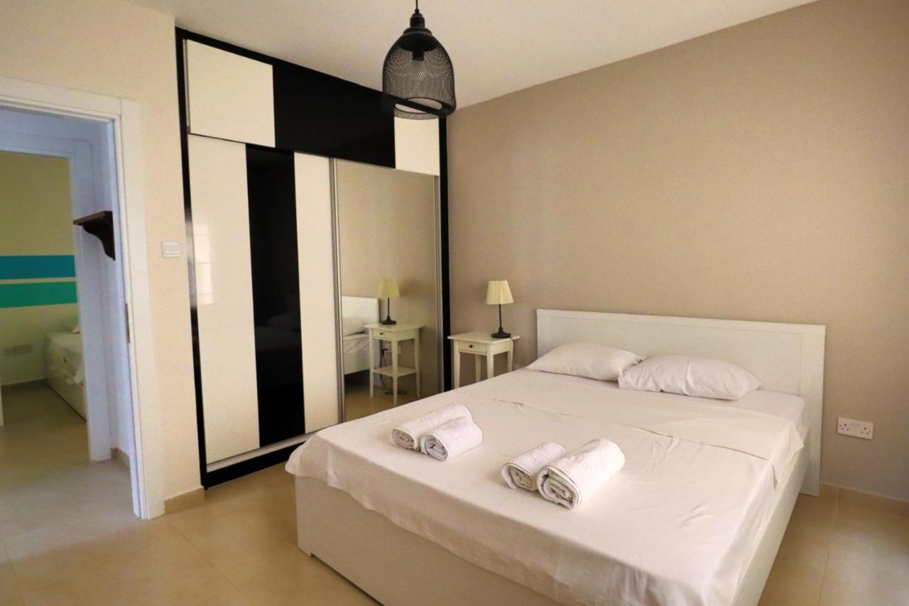 Caesar And Appartement *