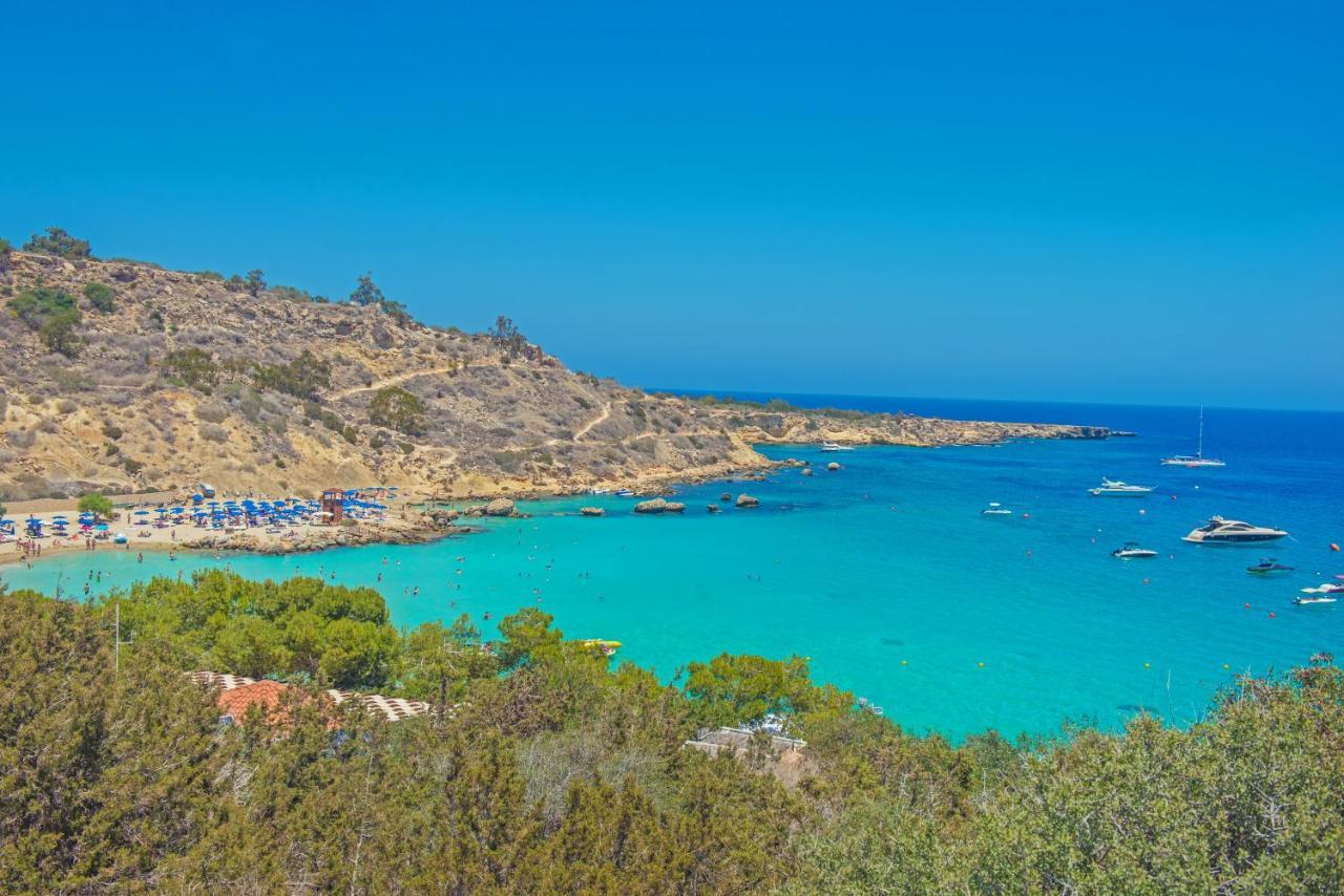 Vrissiana Boutique 4*
