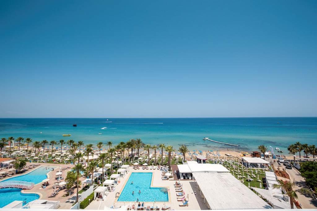 Vrissiana Boutique Protaras