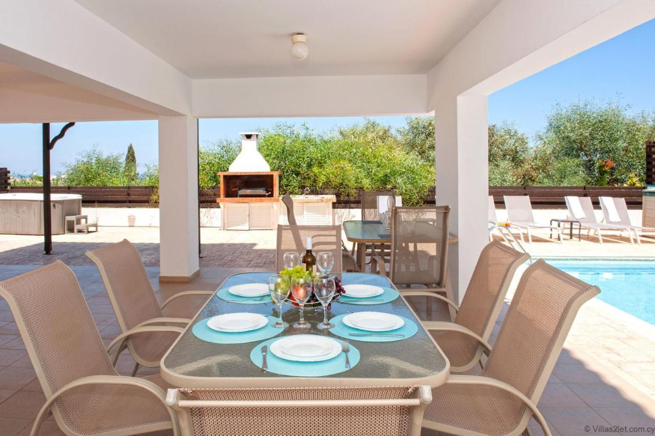 Ourania Villa