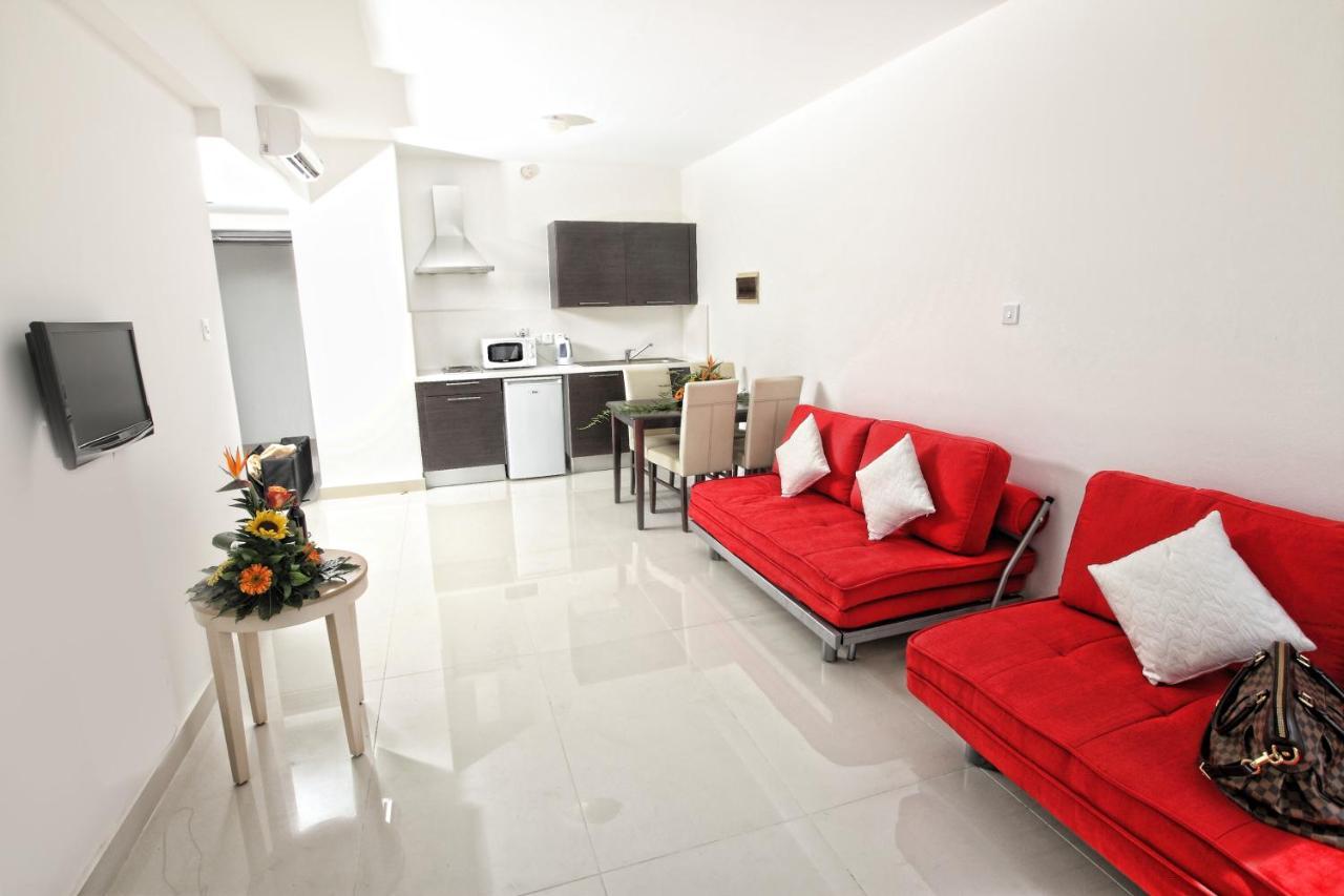 Marlita Aparthotel 3*