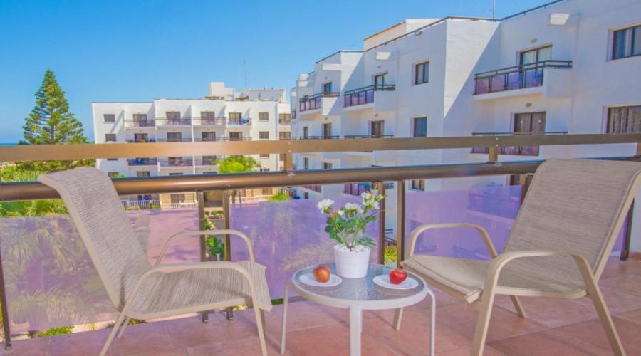 Marlita Aparthotel 3*