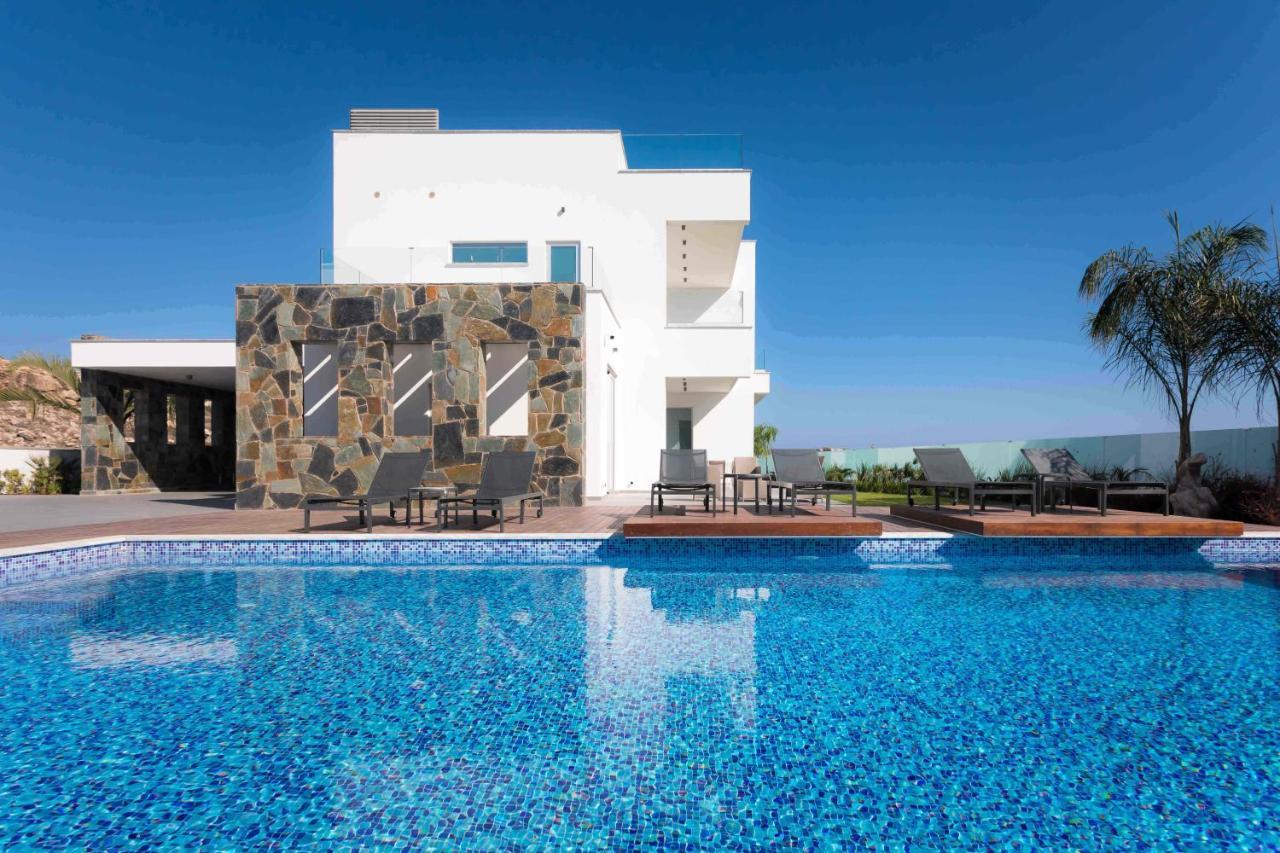 Pousada Sea Pearl Beachfront - Breeze *