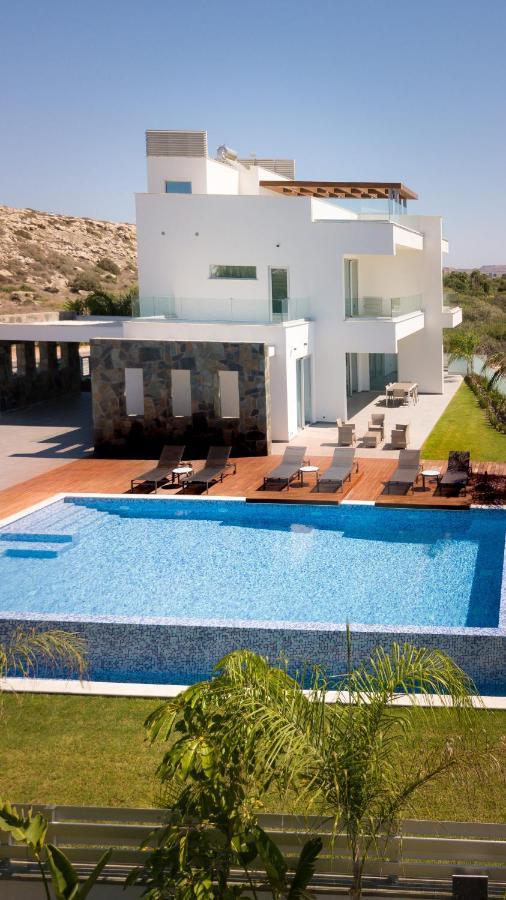 Sea Pearl Beachfront - Breeze Pousada