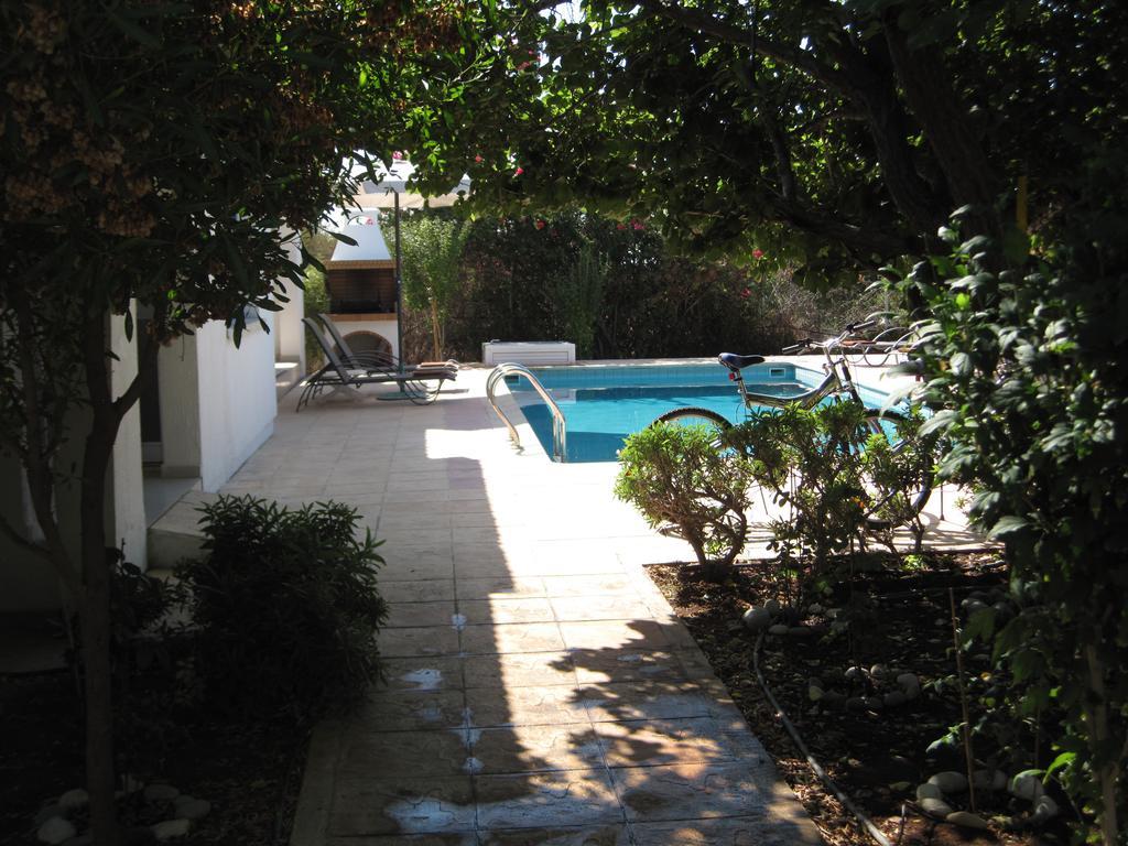 Villa Yvonne *