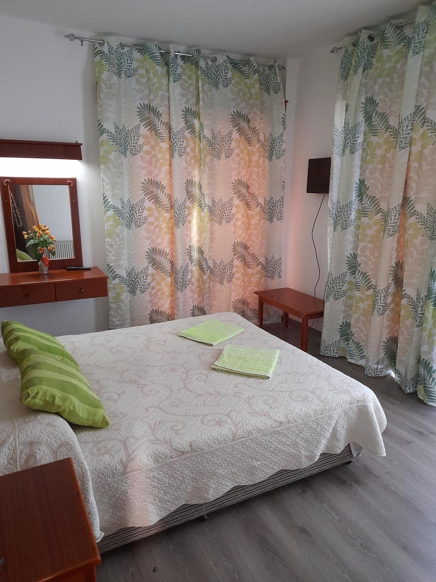 Onisillos 2* Larnaca