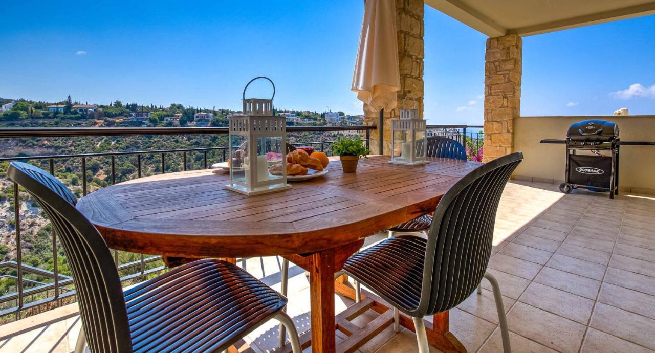 Modern U2 - Zias With Lovely Views In Heart Of Aphrodite Hills