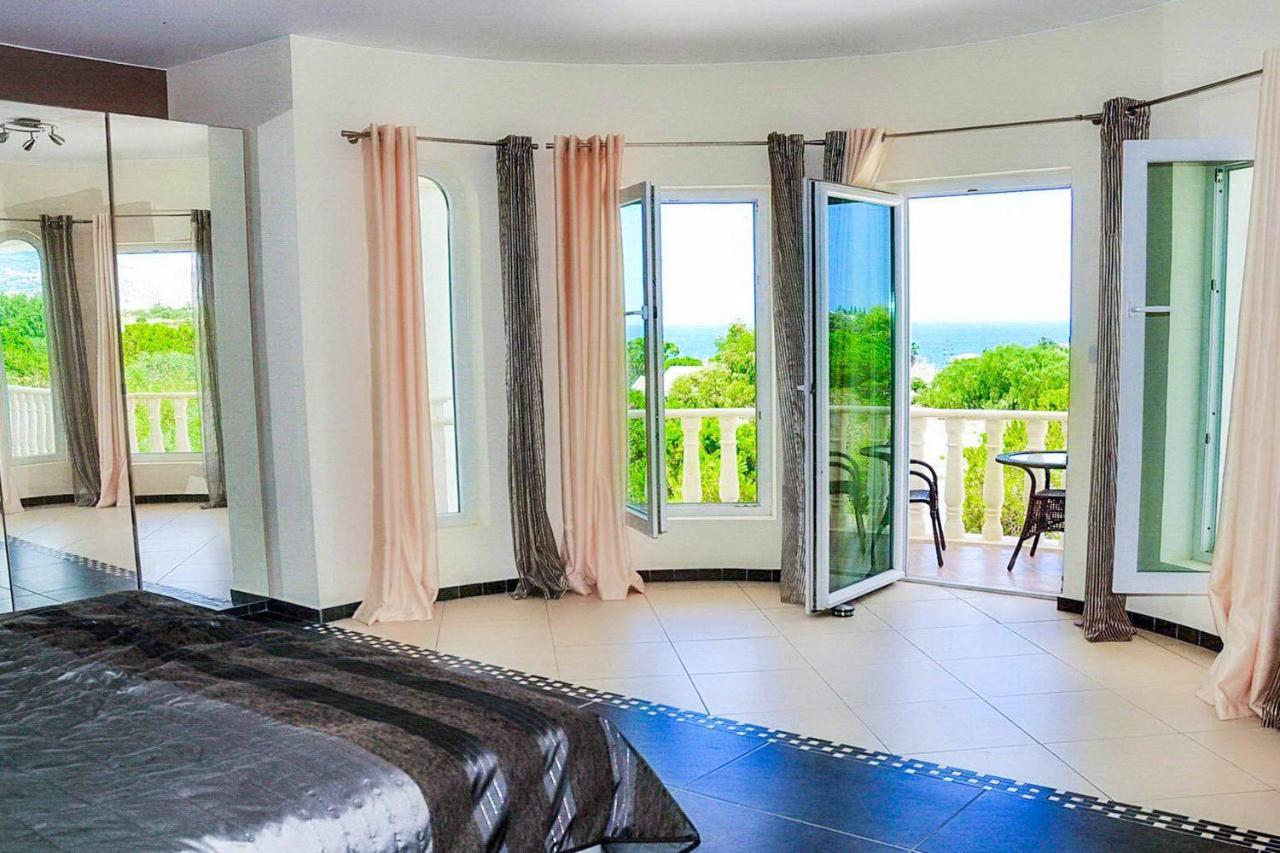 Mansion View Villa Peyia