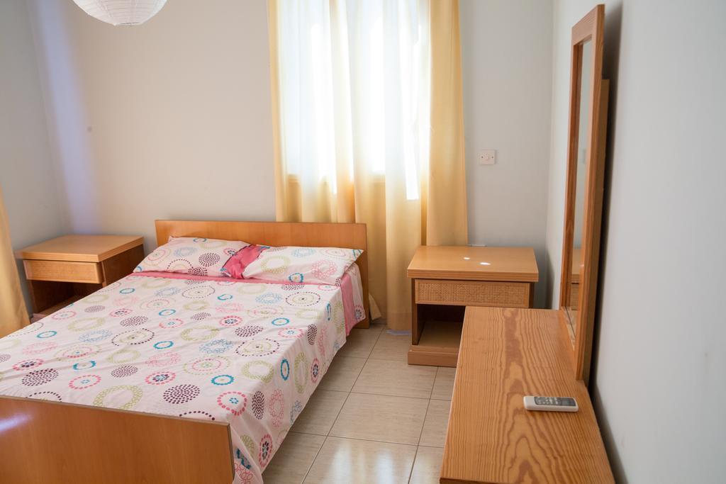 Guest house Kyriakos Court