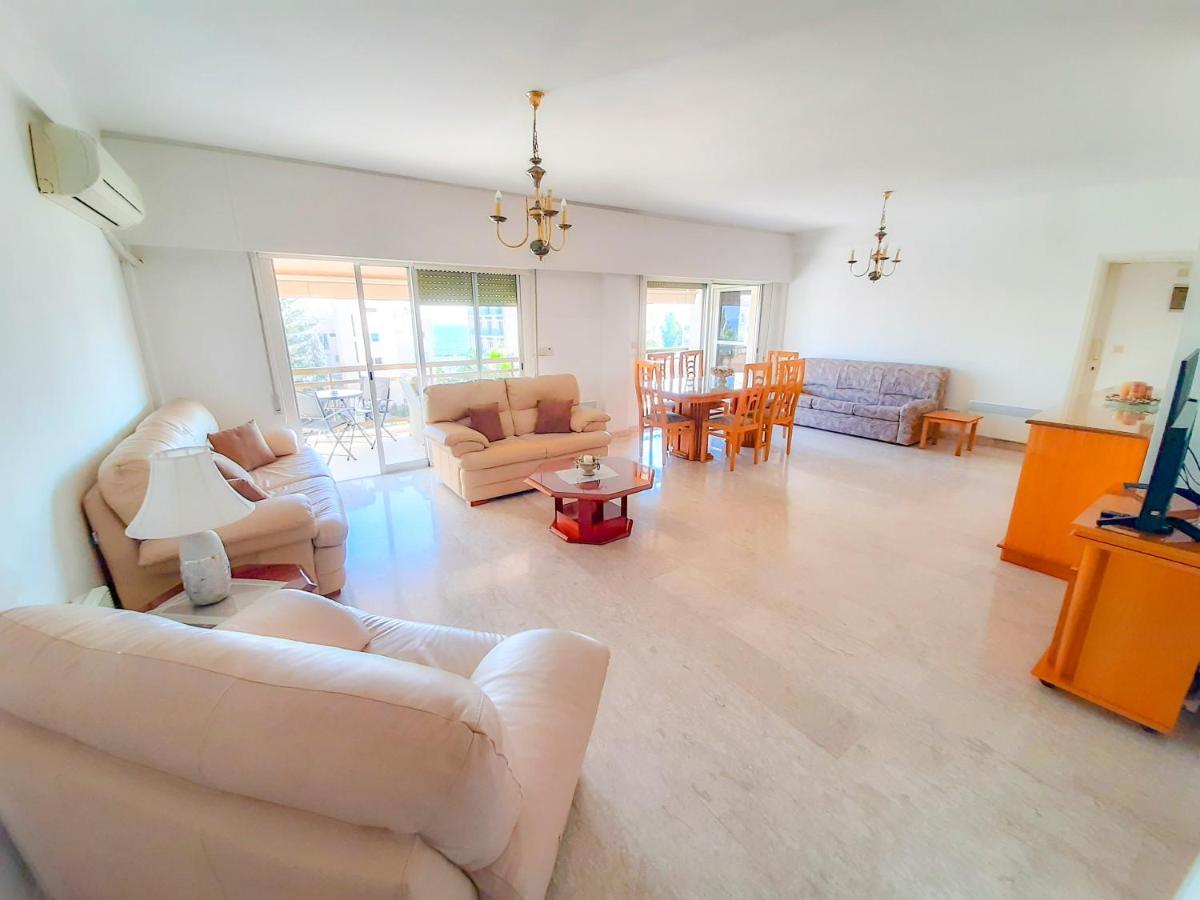 Samson Sea Breeze, 3bed Sleeps 6, Free Wifi Limassol