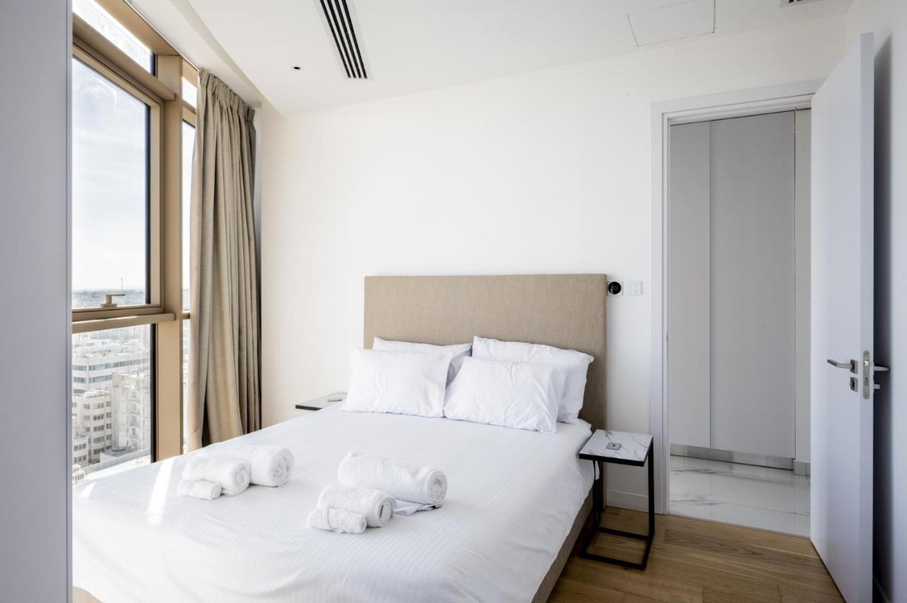 360 - Luxury Panoramic View Apartment *