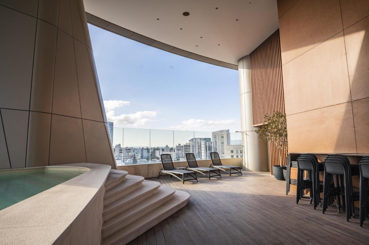 360 - Luxury Panoramic View Apartment