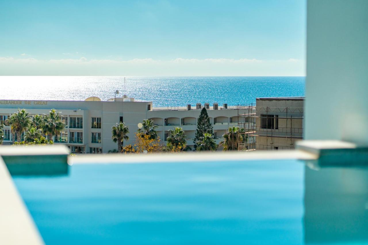The Palmiers Aparthotel *