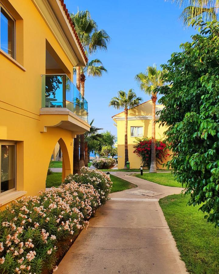 Resort Malama Village