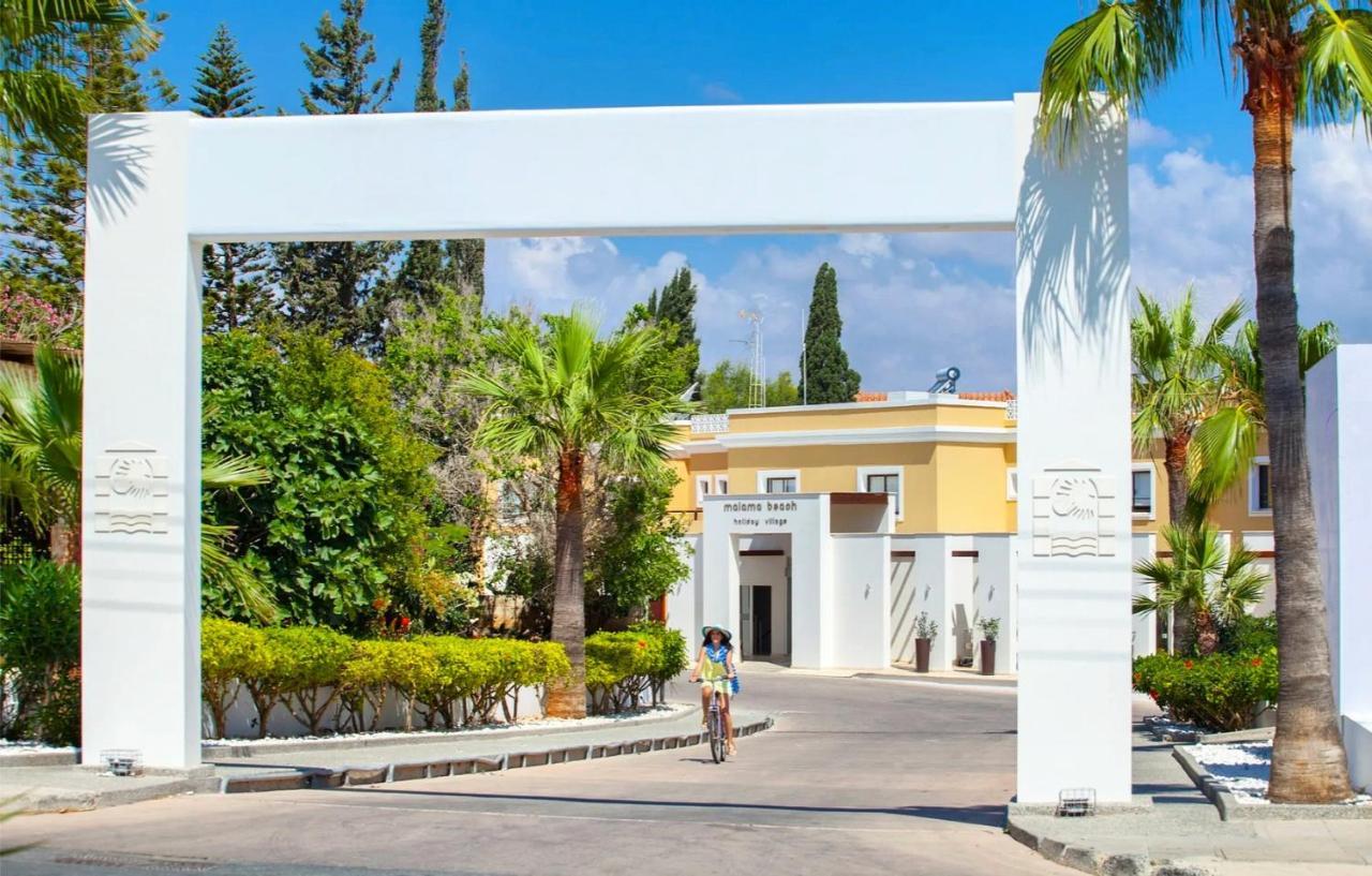 Malama Village Resort 4*