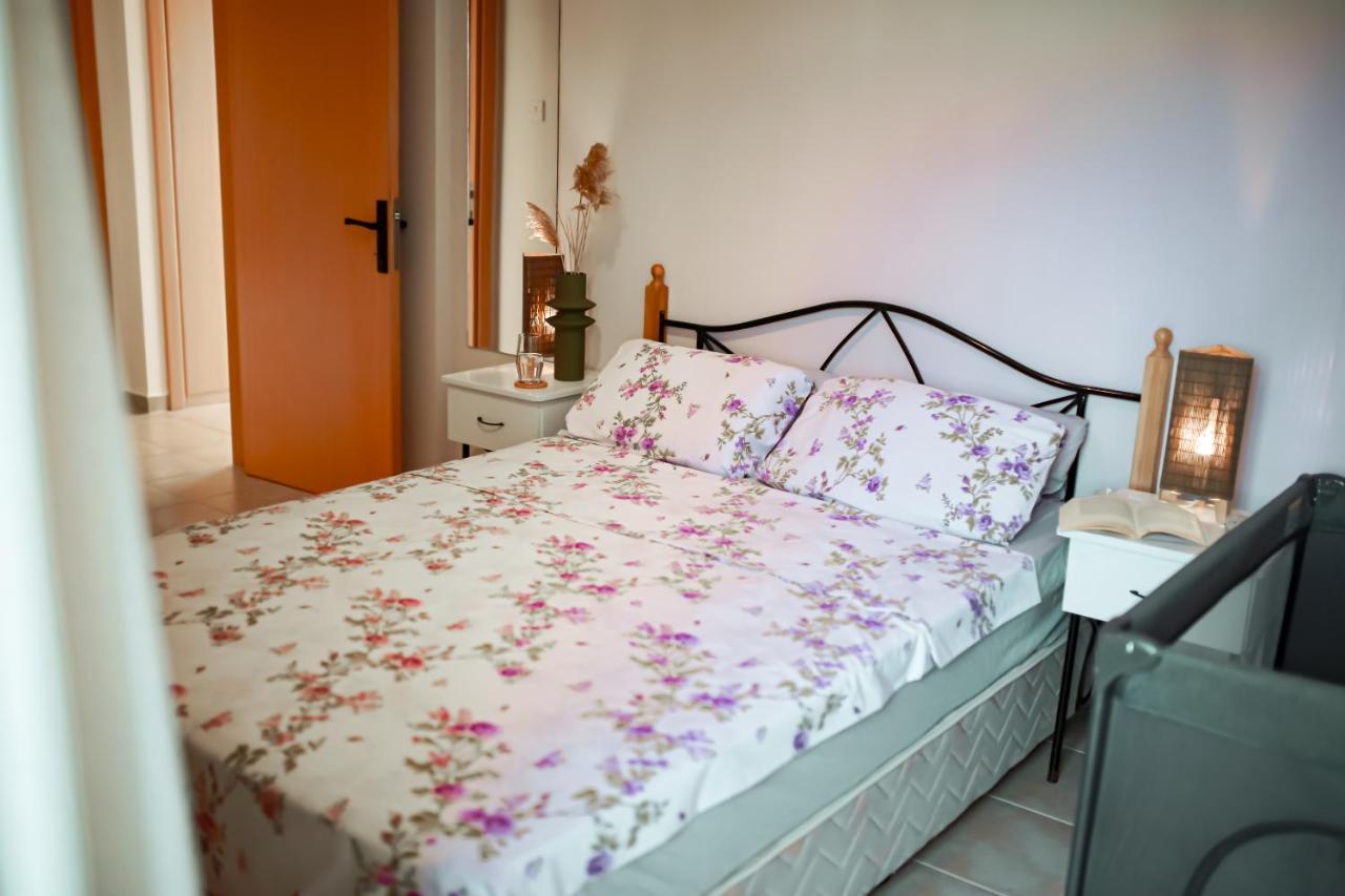 Apartment Fantastic 4 Cyprus First Line Beachfront *