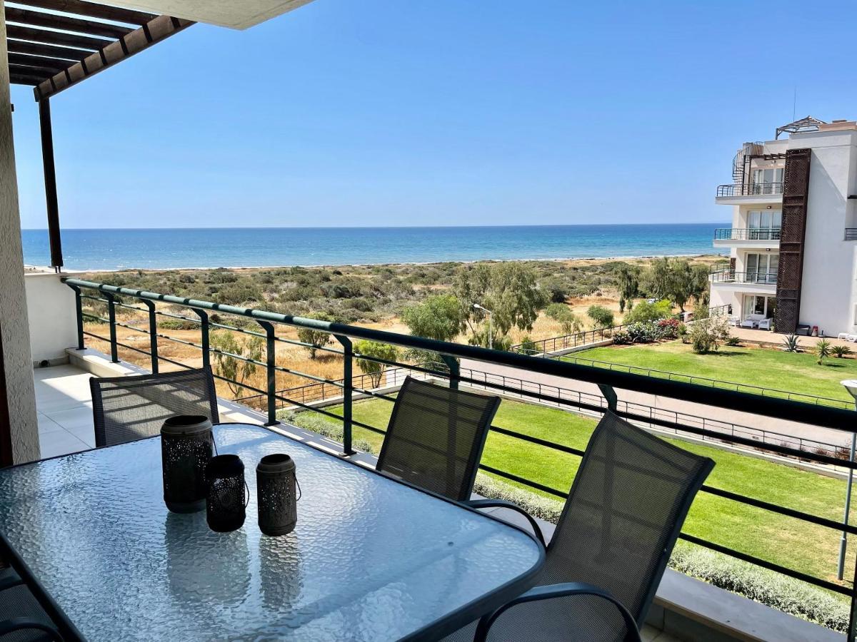 Peaceful Run-a-way By The Sea Apartment