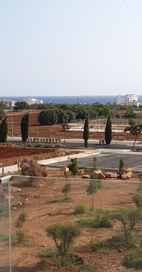 Hanna Panorama *