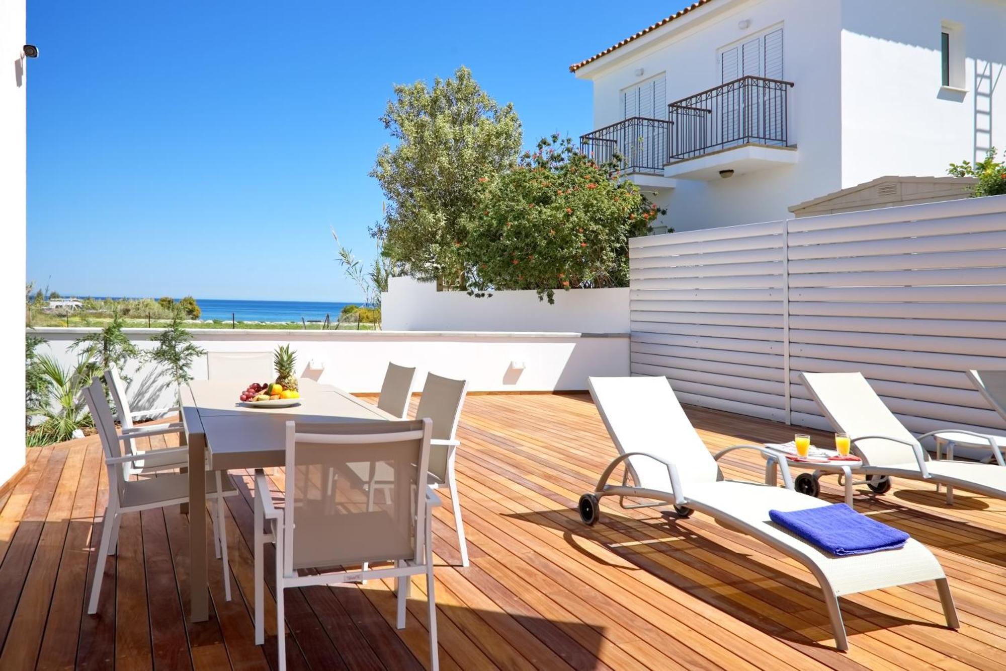 Sunrise Seaview - Camelia Paralimni