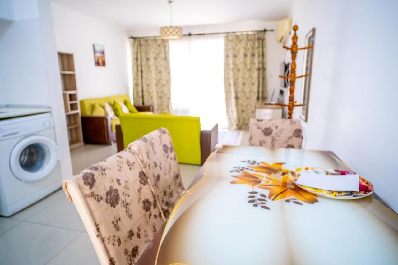 Spacious Three-bedroom With Sea View A3 Apartment