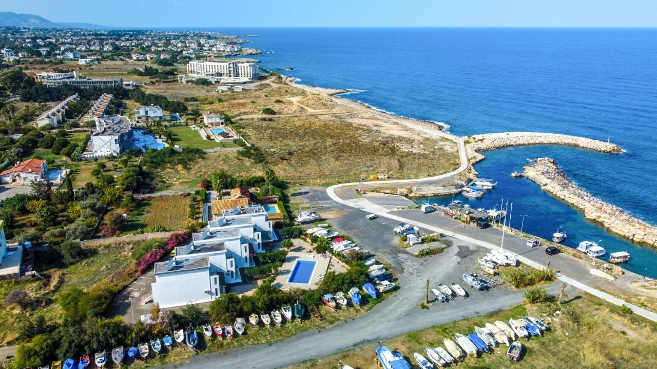 Spacious Three-bedroom With Sea View A3 Apartment *