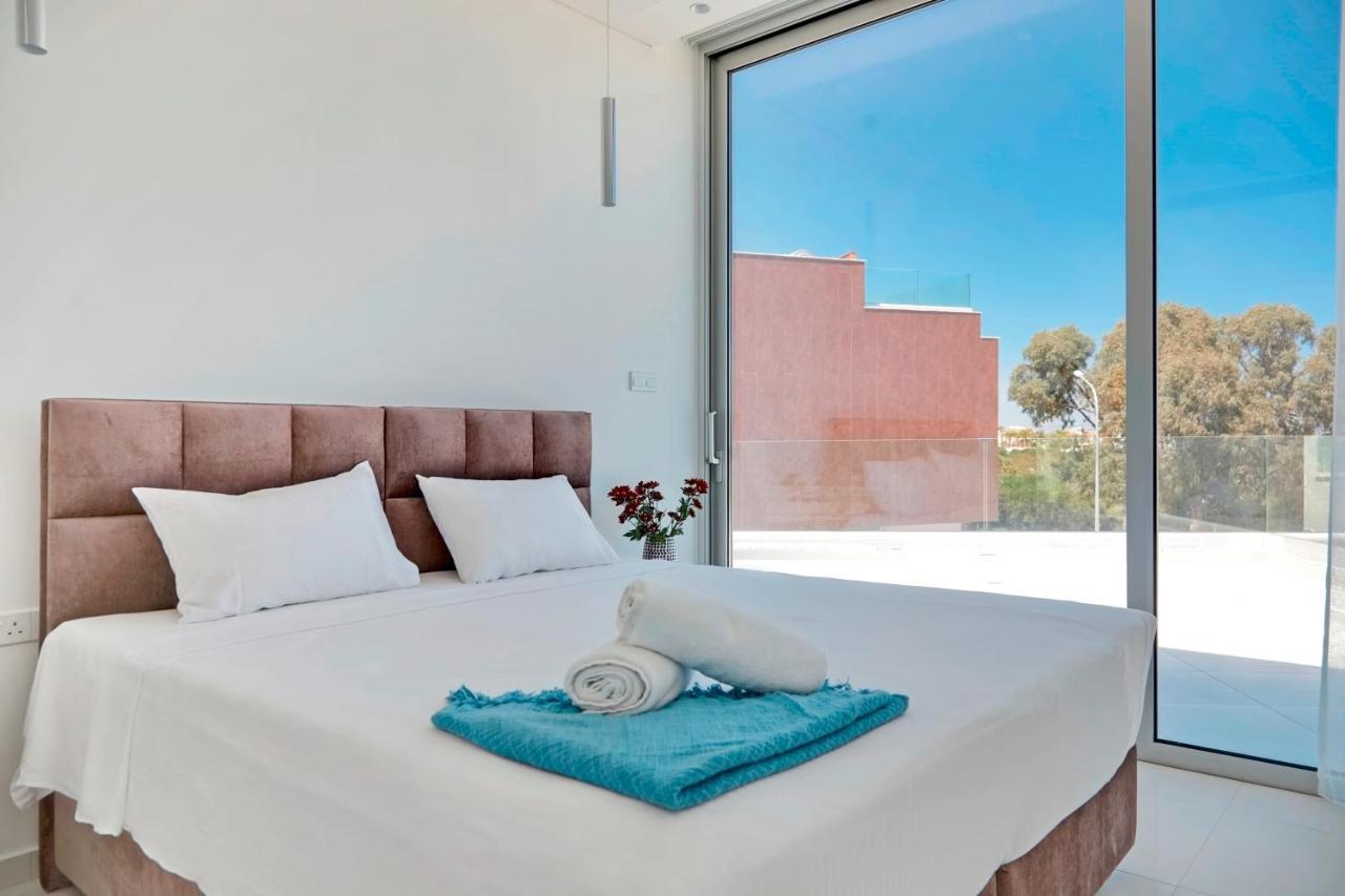 Villa Sunrise Seaview - Camelia *
