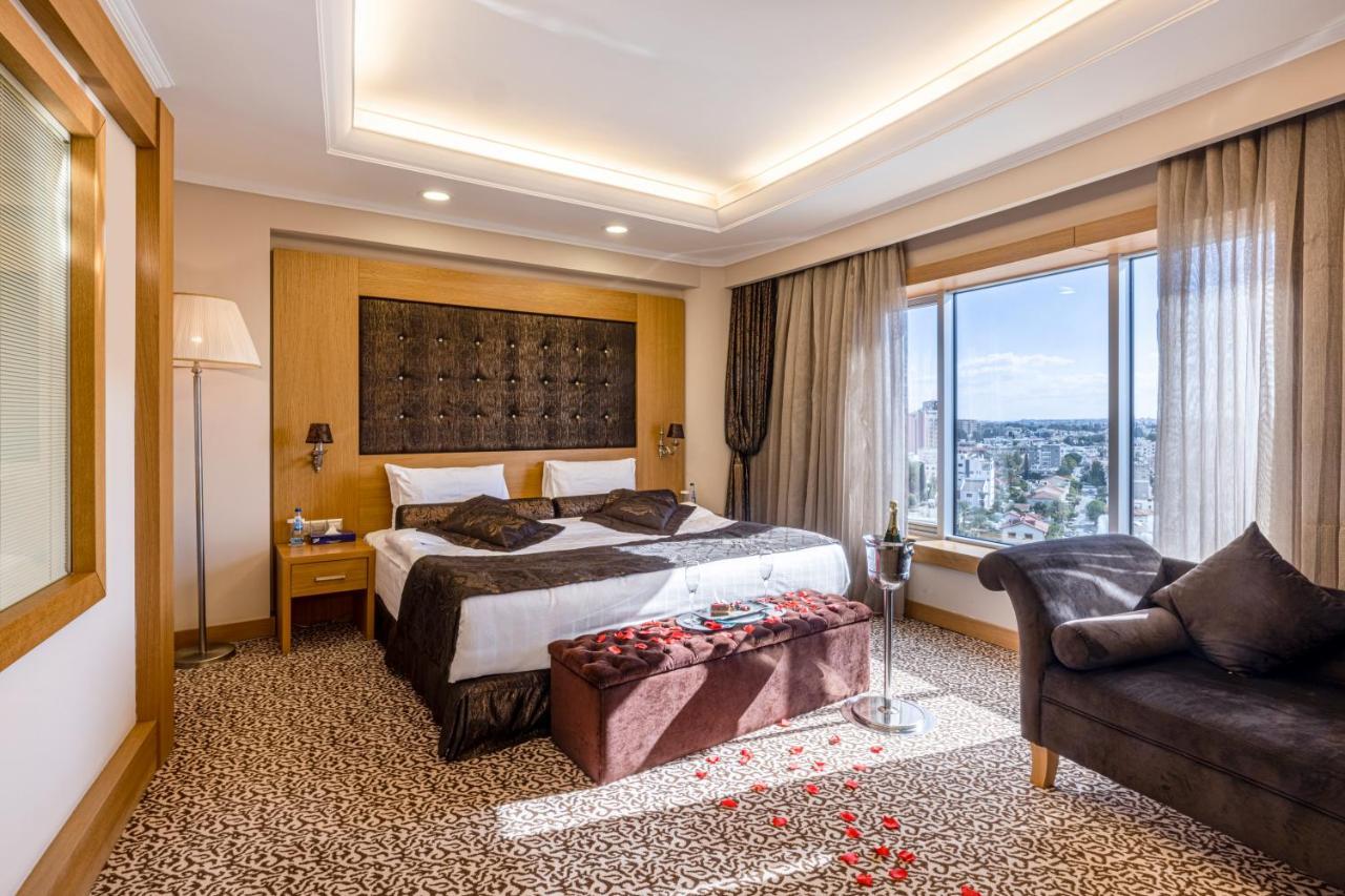Grand Pasha & Casino 5* Nicosia