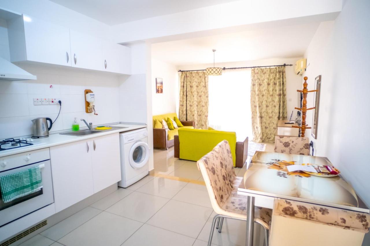 Spacious Three-bedroom With Sea View A3 Apartment *
