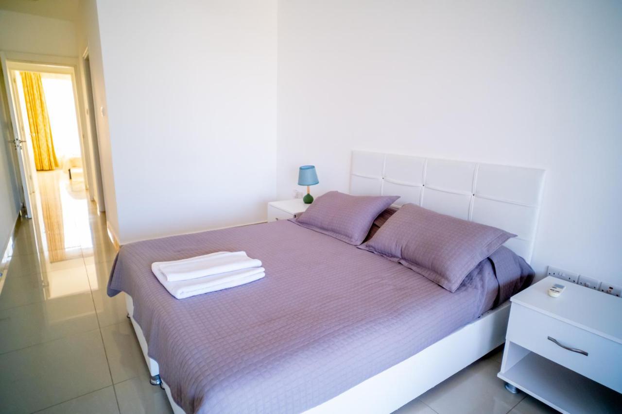 Spacious Three-bedroom With Sea View A3 Apartment Kyrenia (Northern Cyprus)