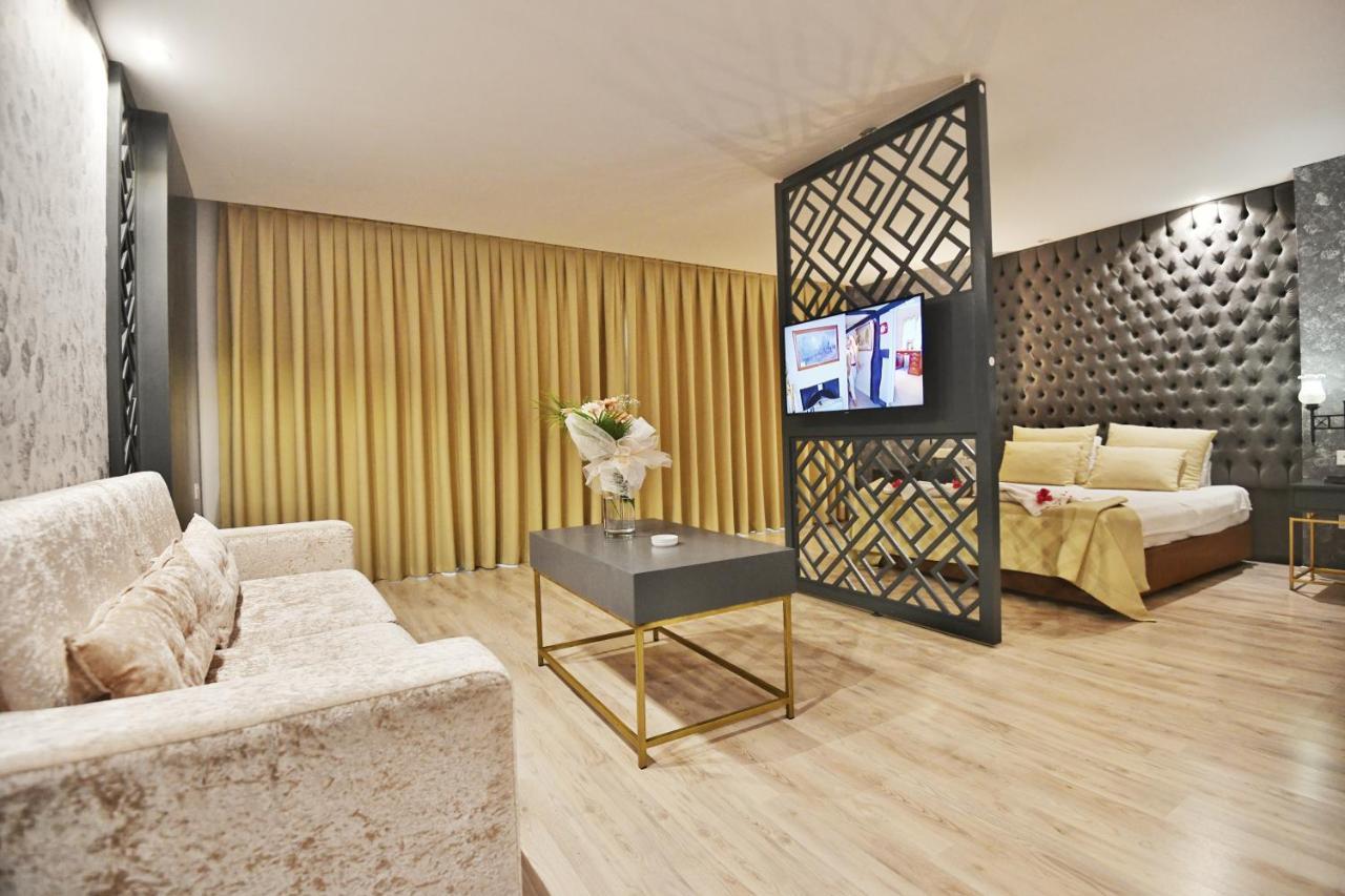 Hotel Pia Bella