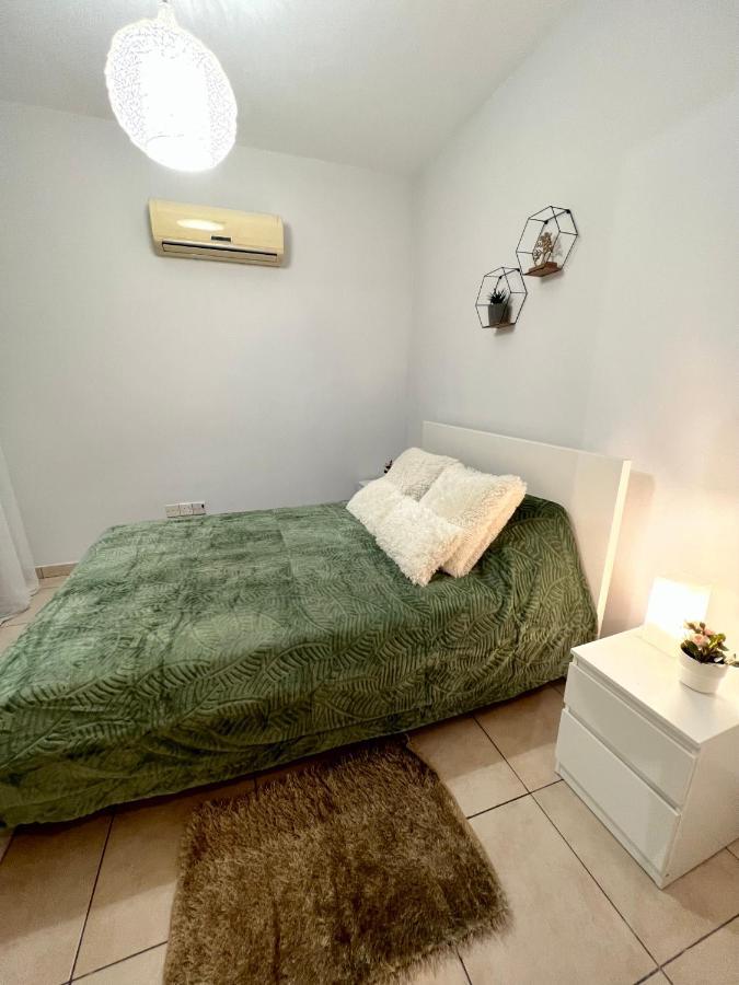 Carisa Hostel
