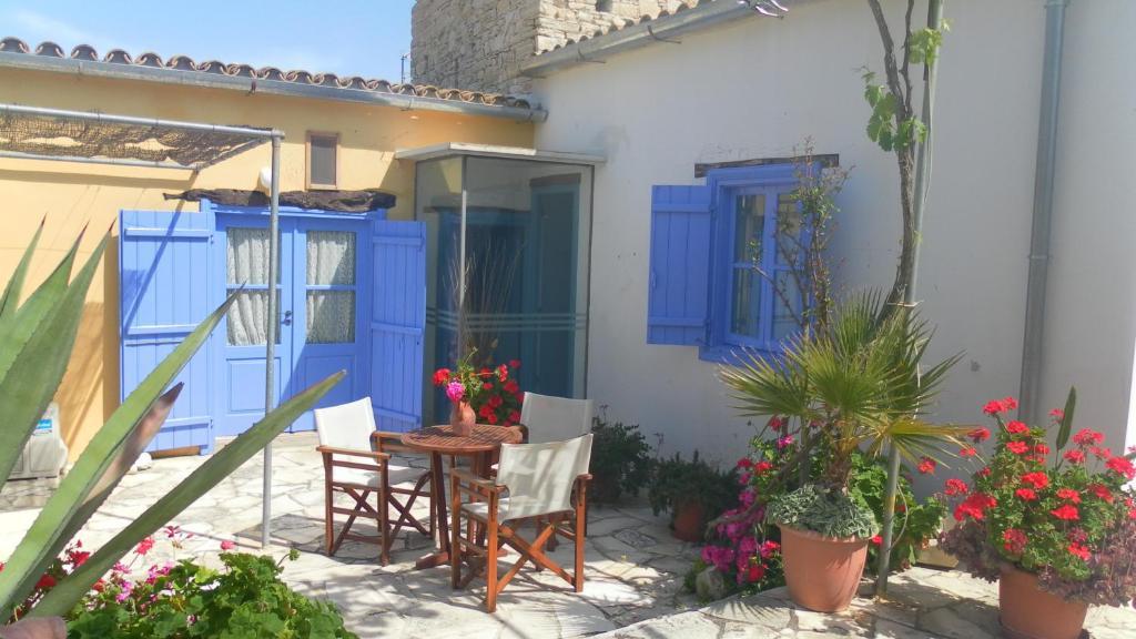 Lito House * Skarinou